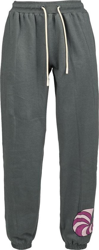 Grijze joggingbroek met trekkoord en een Cheshire Cat-afbeelding op de onderkant van de pijp.