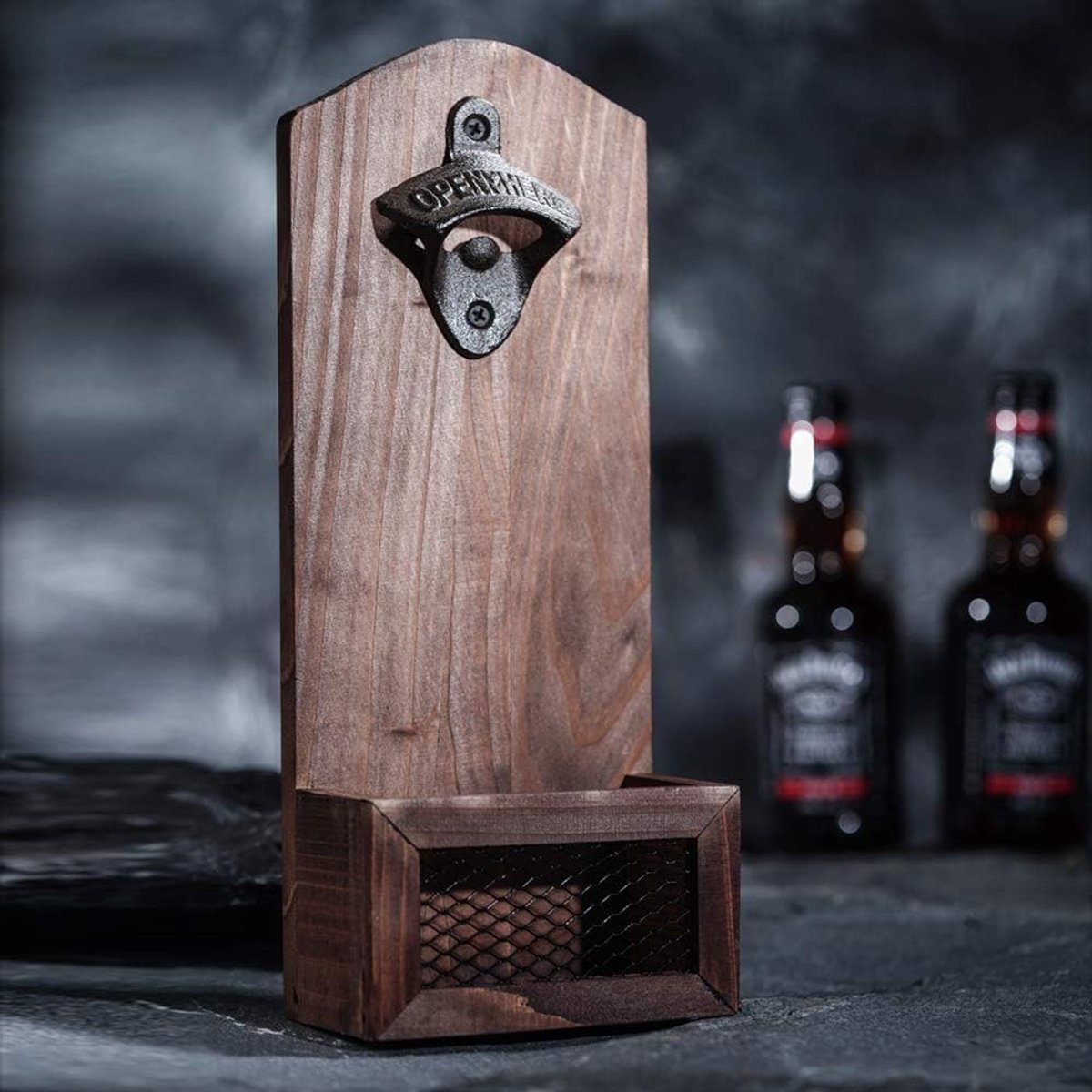 Vintage Houten Flessenopener met Dopopvang, Perfect voor Wandmontage, Ideaal Cadeau voor Mannen en Bierliefhebbers, Bar Decoratie en Feestaccessoire