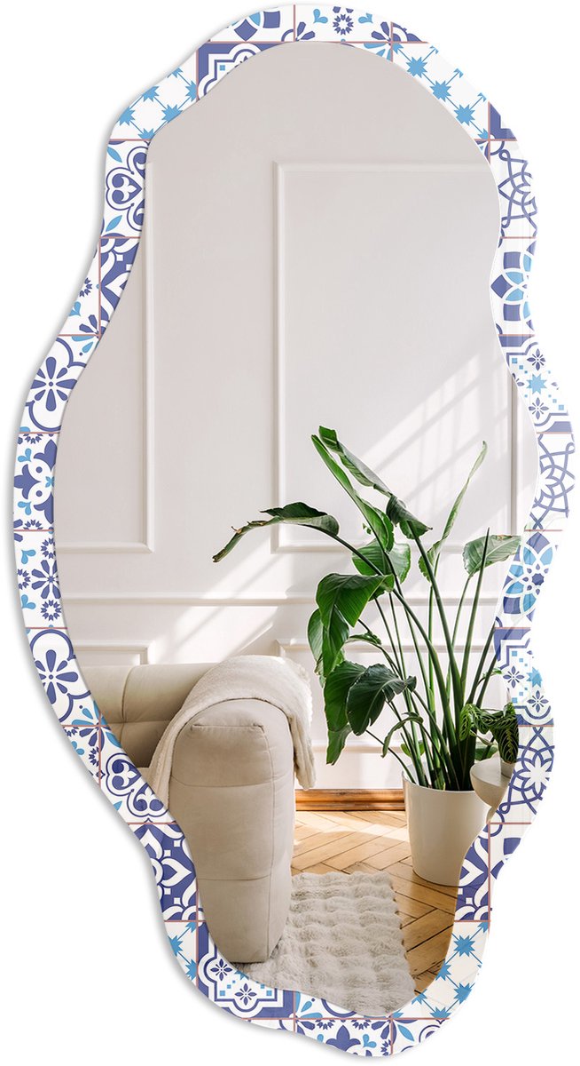 Coloray Geometrische Tegels Spiegel - Blauw Elegante Rechthoekige Wandspiegel - Organische Spiegel - Badkamer, Keuken, Hal - Geometrisch - 45x90 cm - Totale afmeting 52x97 cm