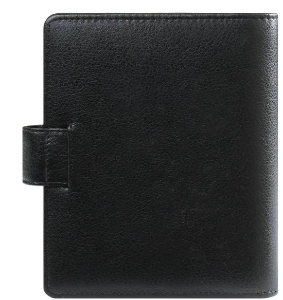 Zwarte lederen planner met bandsluiting, voorkant.