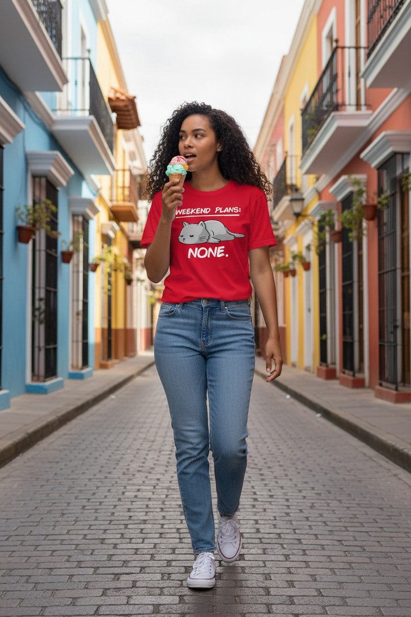 Kat No Weekend Plans The Coloured House T-shirt S