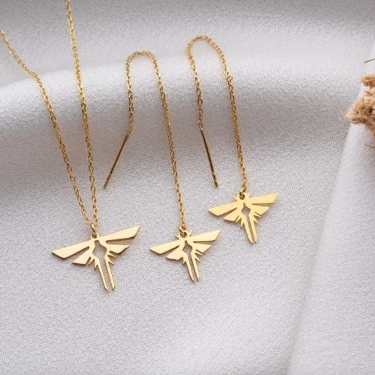 Vuurvliegje Oorbellen | 925 Sterling Zilveren Oorbellen | Goud Firefly | Oorbellen voor Haar | Minimalistische Fantasy Sieraden | Cadeau voor Mama