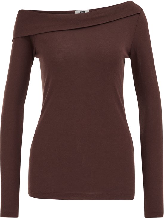 Bruine jersey off-shoulder top met lange mouwen.