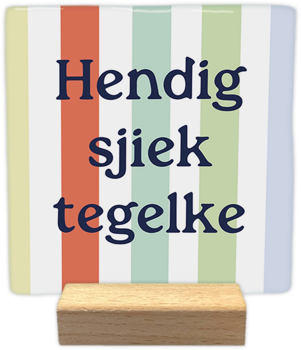 Hendig sjiek tegelke - Keramische decoratie tegel - incl. houten presenteerblok