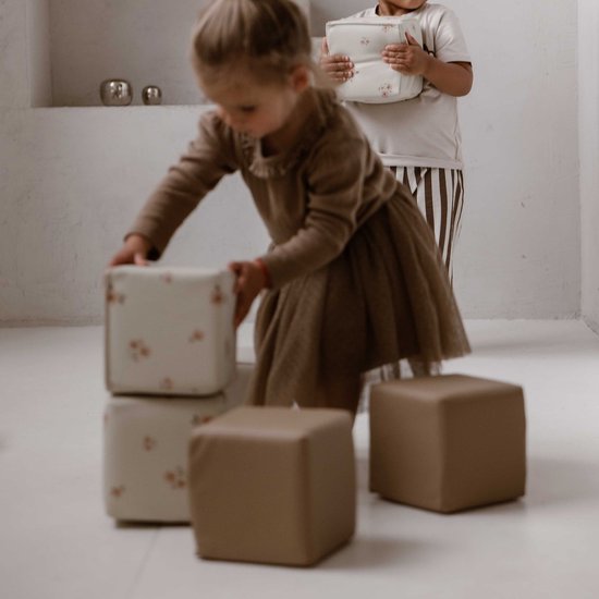 HENVAE® - Stapelblokken - Bloemen - Bouwblokken - Softplay - Zachte blokken - Montessori - Open ended speelgoed - Educatief speelgoed baby - Sensorisch speelgoed Baby - Foam - Stapelspeelgoed - Kinderopvang - Kindercadeau - Kinderopvang - Kinderkamer van Merkloos — afbeelding 5