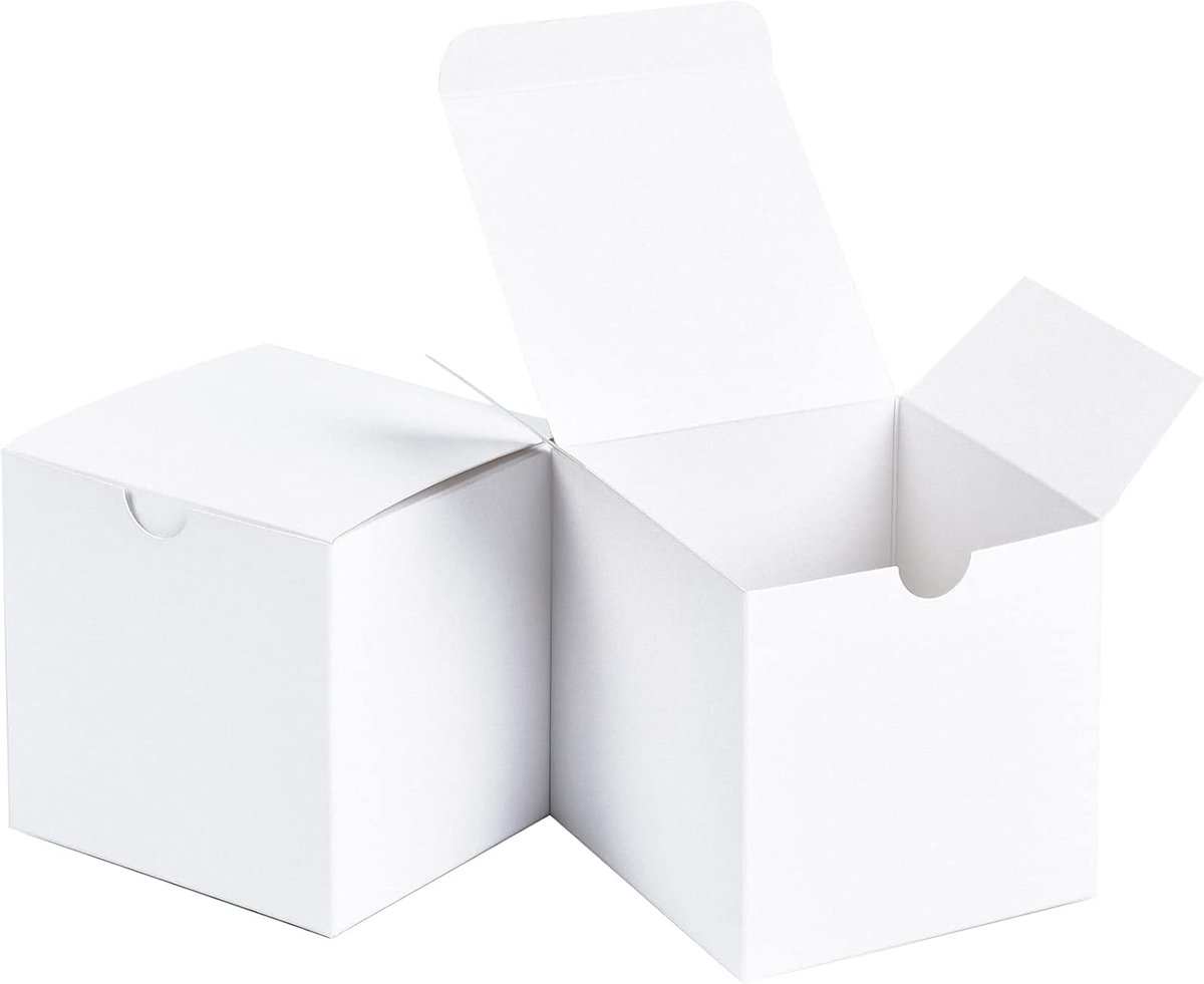SnelShoppen - 10 Stuks Witte Kartonnen Geschenkdozen 20x20x20 cm met Deksels | Perfect voor Feest, Bruiloft, Kerstmis, Verjaardagen en Geschenken