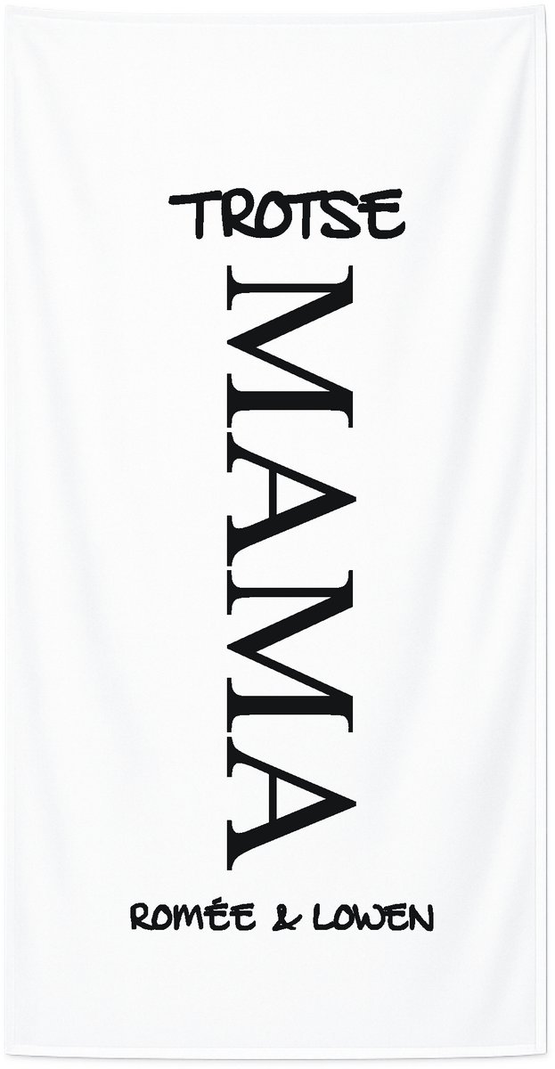 Strandlaken met naam kind 70x140 cm - Badhanddoek badstof - Gepersonaliseerd – Trotse Mama – Livingstickers - Wit