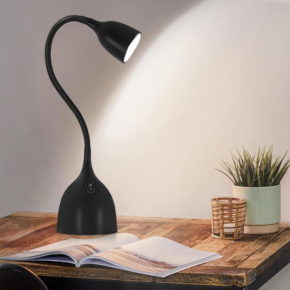 SnelShoppen - GyroVu Zwanenhals Bureaulamp - Verstelbare LED Desk Lamp - Modern Design - Energiebesparend - Zwart - Perfect voor Thuiswerk, Studeren e