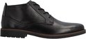 Zwarte leren veterboot met ritssluiting, stevige zool en textuurdetail.