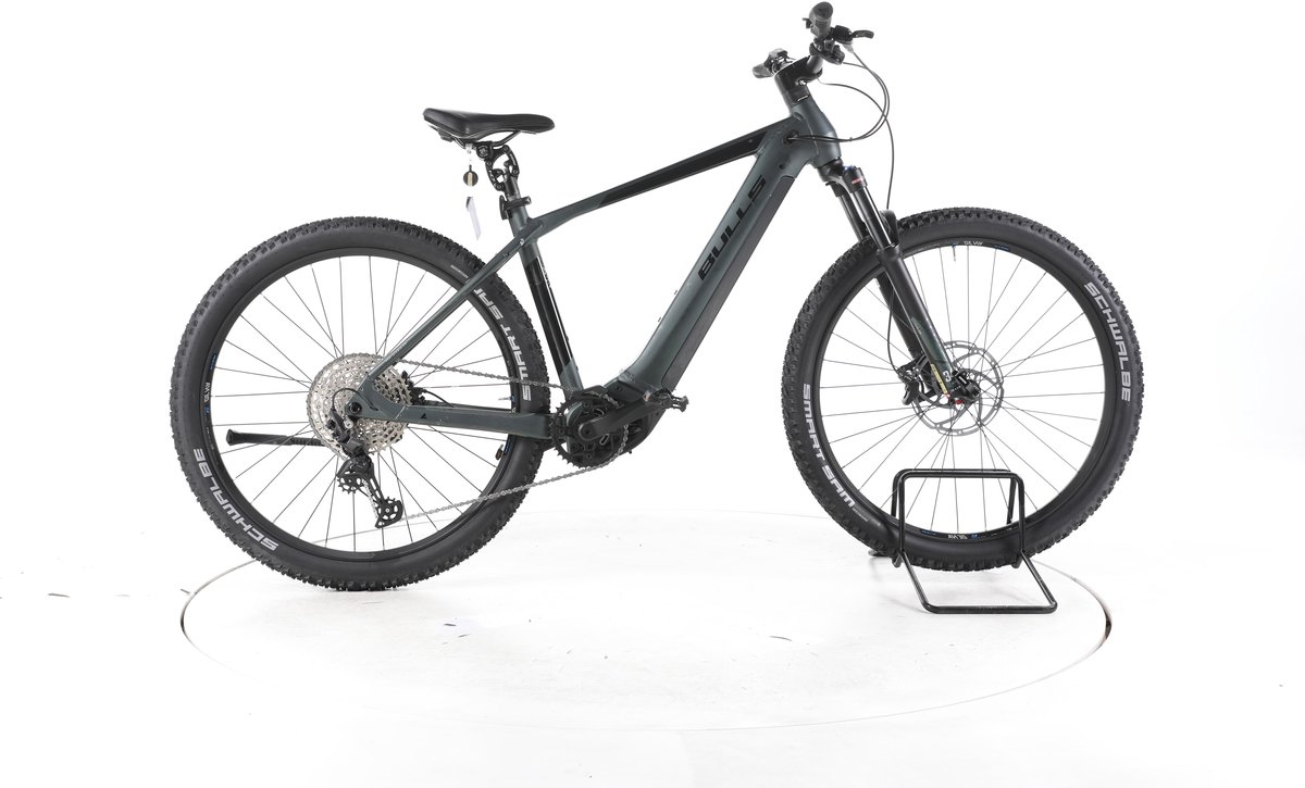 Bull's Bulls Copperhead EVO 3 Elektrische hardtail mountainbike Bosch Accu 750Wh 28 Pro