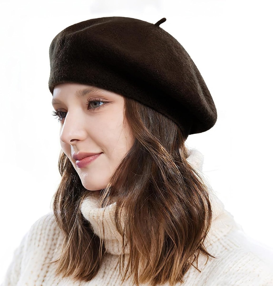 Een klassieke Franse baret gecombineerd met een stijlvolle en klassieke kunstenaarshoed, voor dames.