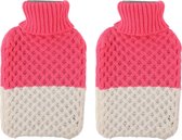 2x Warme winter kruiken met gebreide stoffen hoes roze/cremekleurig 2 liter - warmwaterkruiken