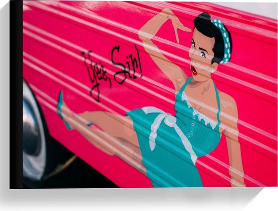 Canvas  - Roze Auto met Vrouw 'Yes, Sir!' - 40x30cm Foto op Canvas Schilderij (Wanddecoratie op Canvas)