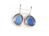 Zilveren oorringen oorbellen Model Playfull Colors gezet met blauwe stenen