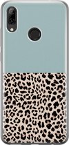 Huawei P Smart 2019 hoesje - Luipaard mint - Soft Case Telefoonhoesje - Luipaardprint - Blauw