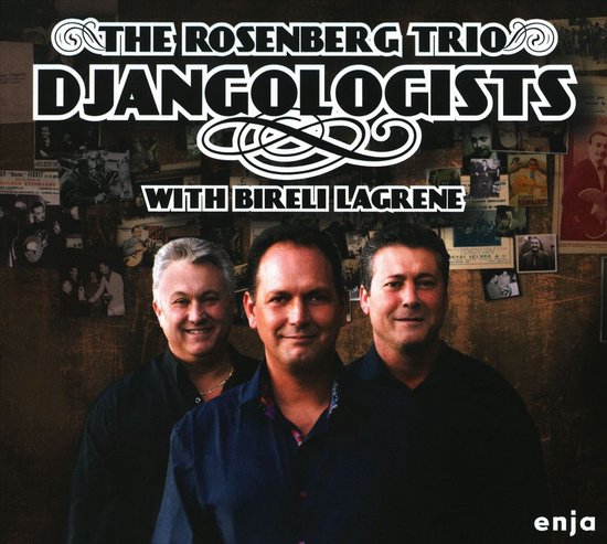 Albumhoes met The Rosenberg Trio, Djangologists met Bireli Lagrene. Drie mannen staan op de voorgrond.