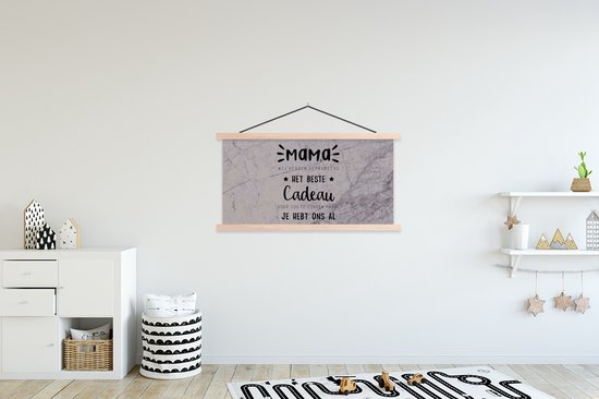 Porte-affiche avec affiche - Affiche scolaire - Proverbes - Citations - Maman tu nous as déjà - Maman - 150x75 cm - lattes vierges