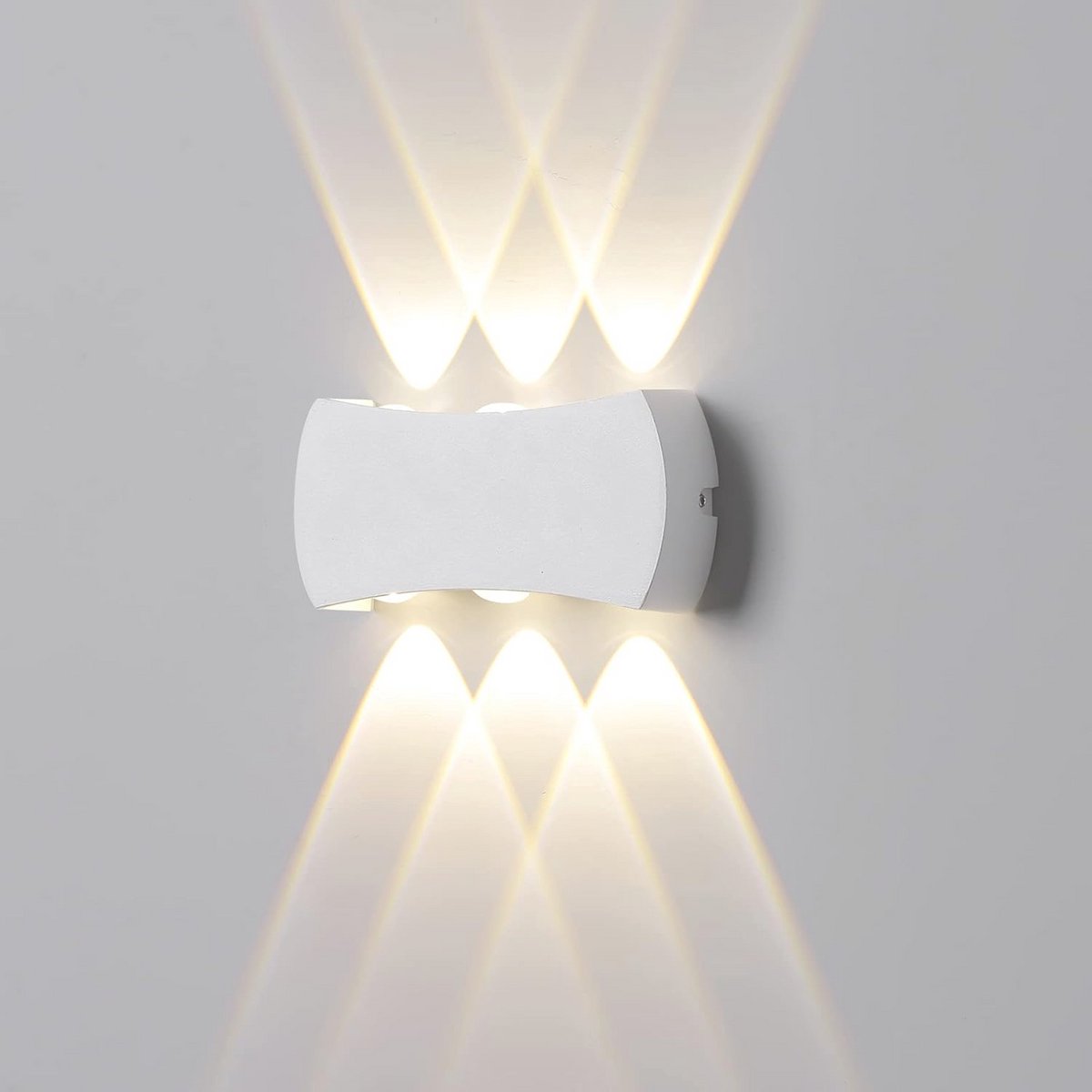 Moderne waterdichte wandlamp voor binnen en buiten - 6W, 3000K warmwit, IP65