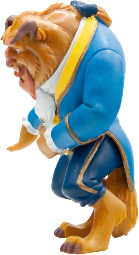Het Beest in blauw jasje met gele biezen, witte kraag en manchet, donkerblauwe broek en bruine staart.