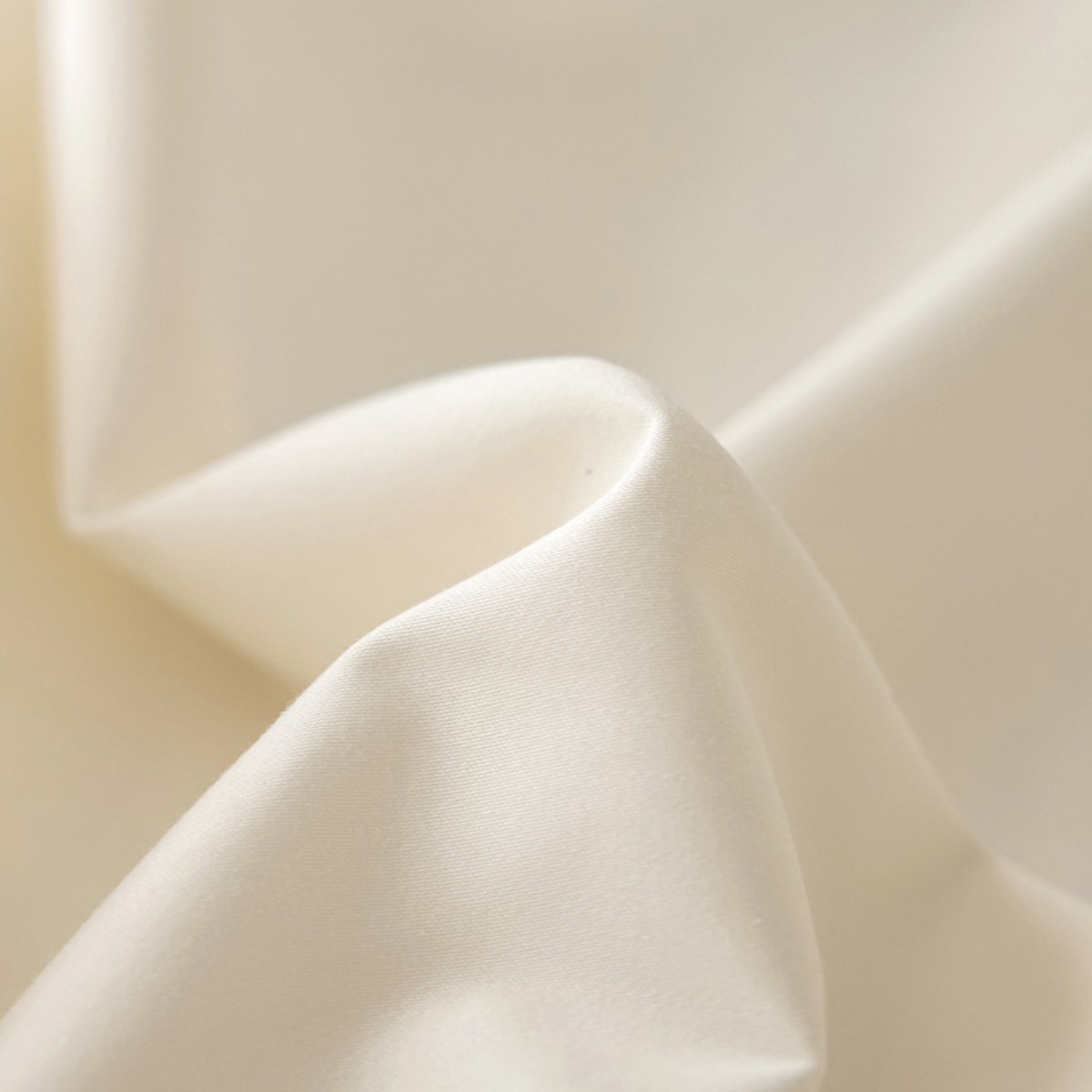 Hoeslaken Set 3-delig – Hoeslaken (160×200×30cm) + 2 Kussenslopen(40x80cm) – 100% Katoen S100 – Ademend & Antibacterieel-Vanilla Cream