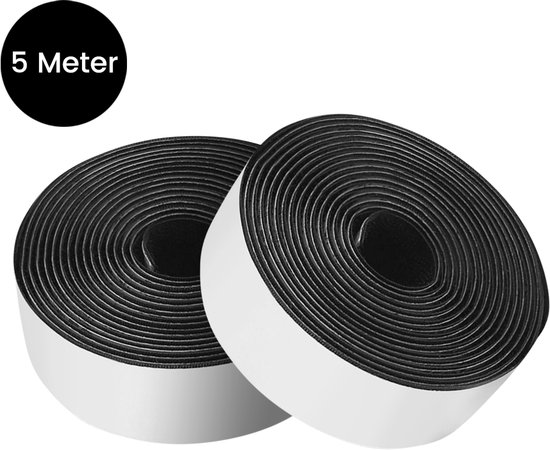 Twee zwarte klittenbandrollen. Tekst '5 Meter' in zwart cirkelvormig label.