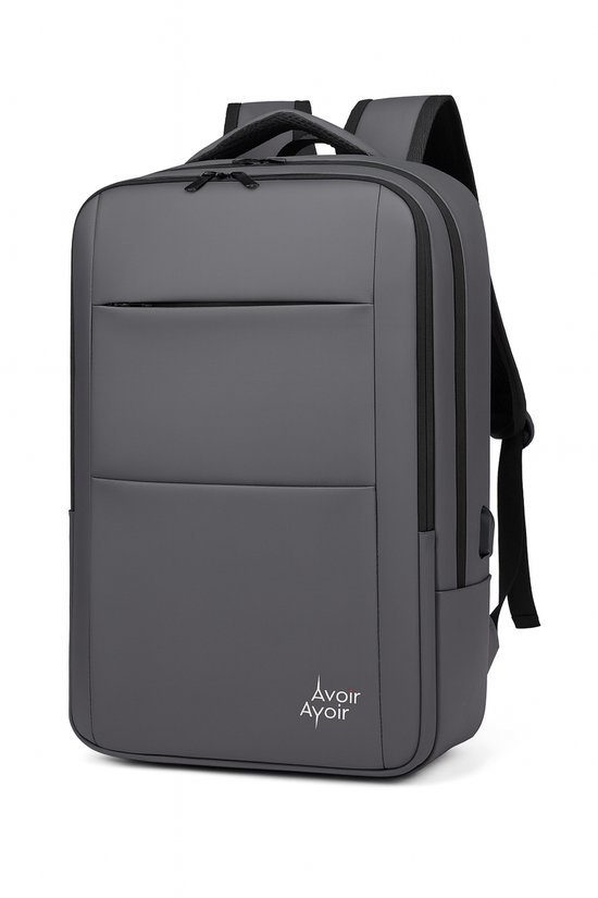 Grijze rugzak met een strak, modern design en twee voorvakken. Het 'Avoir Avoir'-logo staat op de voorkant.