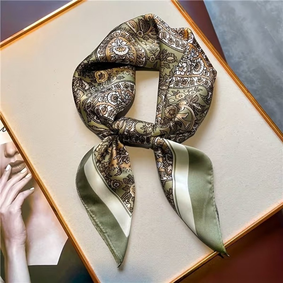 Sjaaltje - Scarf- Accessories - Dames- Bandana's- Halsdoek - Imitatie Zijde - Bloem - Groen