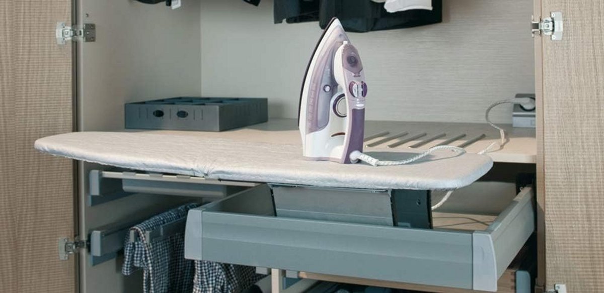 Inklapbare Strijkplank voor Lade - Uittrekbaar en Ruimtebesparend Strijkgedeelte