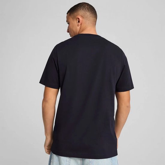 Donkerblauwe PUMA T-shirt, de achterkant is te zien.