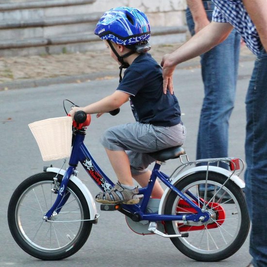 Handgemaakte kunstrieten fietsmand voor kinderen - Fietsstuurtas - Fietsaccessoires - Afneembare rieten mand - Boodschappenmand - Huishoudmand - Geschikt voor jongens- en meisjesfietsen - Wit van Merkloos — afbeelding 3