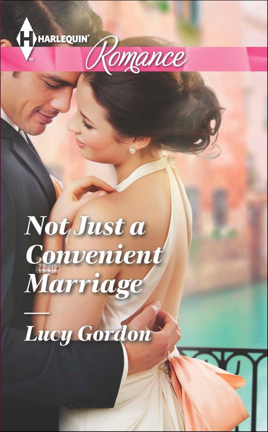 Een man in een pak omhelst een vrouw in een crèmekleurige jurk met blote rug. De titel is 'Not Just a Convenient Marriage'.