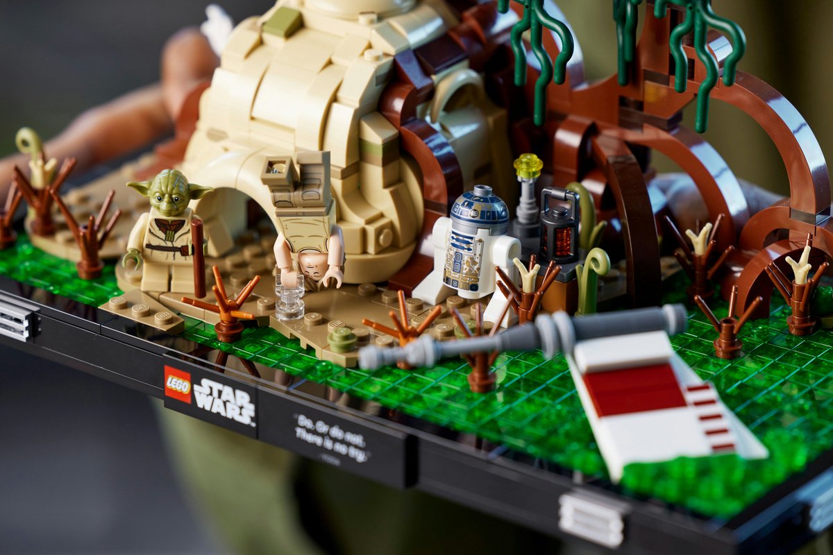 LEGO Star Wars Jedi Training op Dagobah Diorama - 75330 — afbeelding 10