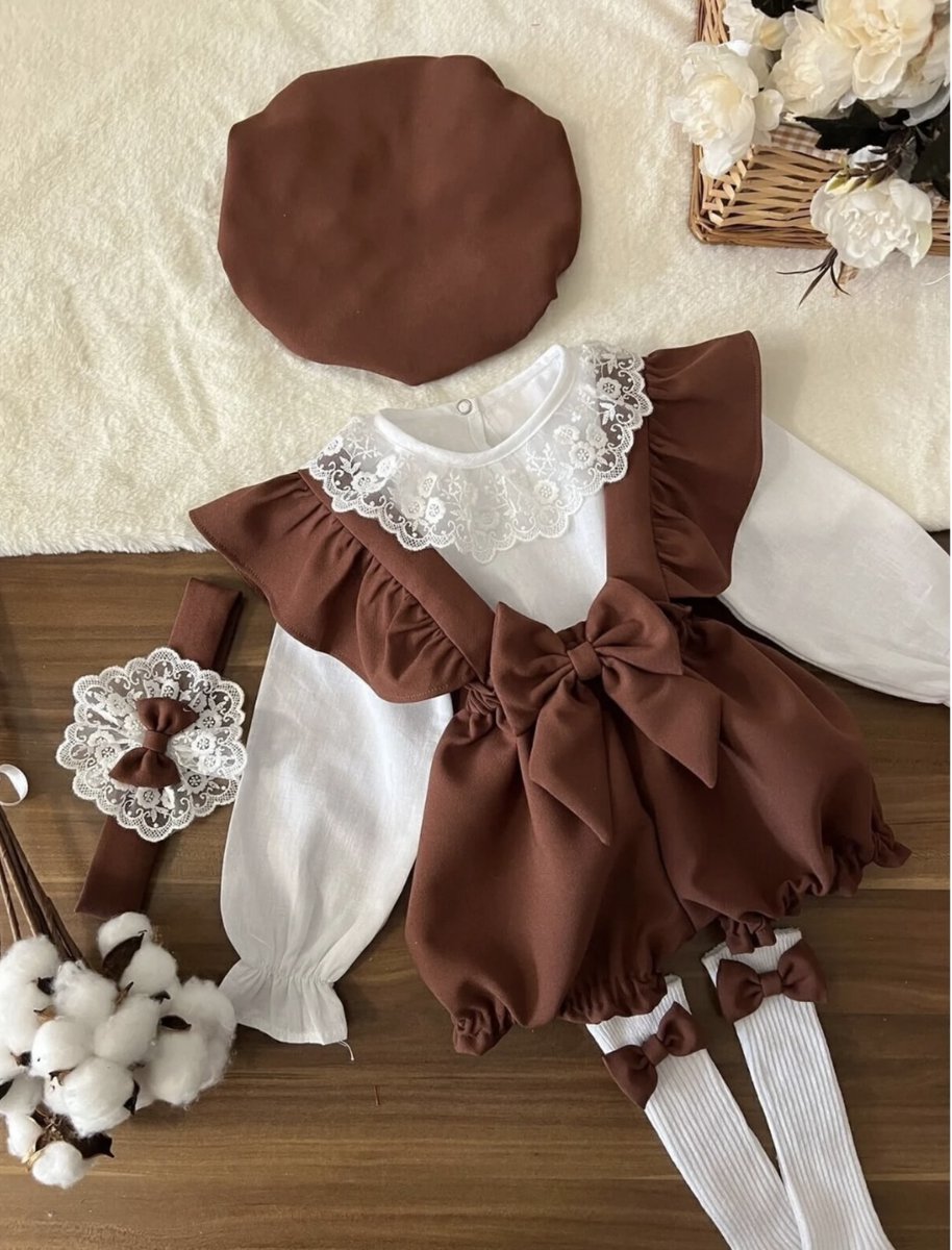 Dutchdreumes set Mila bruin baby meisjesset kant verjaardag feest kerst maat 62/68 5 delige set