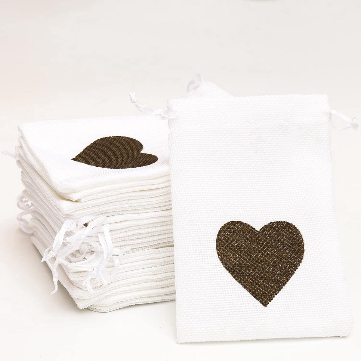 Stunq® Jute zakjes 25 stuks - natuurlijke zakjes cadeauzakjes, jute zak, jute zakje (hart jutezakje)