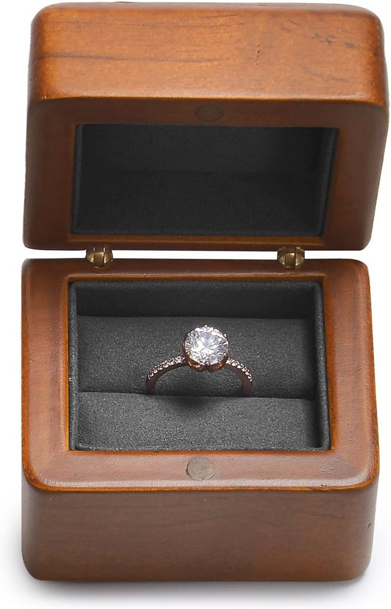 Vintage notenhouten ringendoos voor bruiloft en speciale gelegenheden