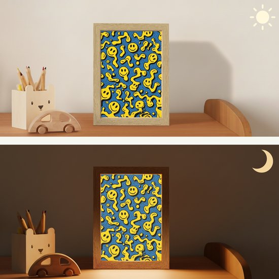 Nachtlampje 15x20 cm - Kinder lampje - Smileys - Geel - Blauw - Tafellamp kinderkamer - Slaapkamer lamp - Bedlamp kinderen - Kinderlampje stopcontact - Wandlamp babykamer - Nachtlampjes van Merkloos — afbeelding 4