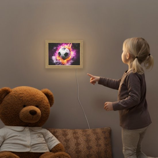 Nachtlampje 20x15 cm - Kinder lampje - Voetbal - Roze - Vuur - Tafellamp kinderkamer - Slaapkamer lamp - Bedlamp kinderen - Kinderlampje stopcontact - Wandlamp babykamer - Nachtlampjes van OnlyWow — afbeelding 5