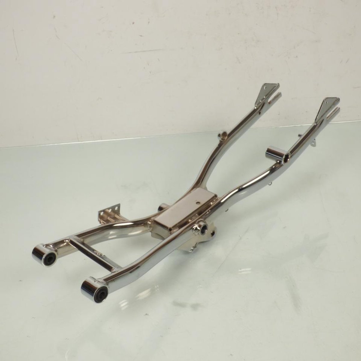 Bras oscillant RSM pour Mobylette Peugeot 50 103 SP chrome phase 2 allumage rupteur Neuf