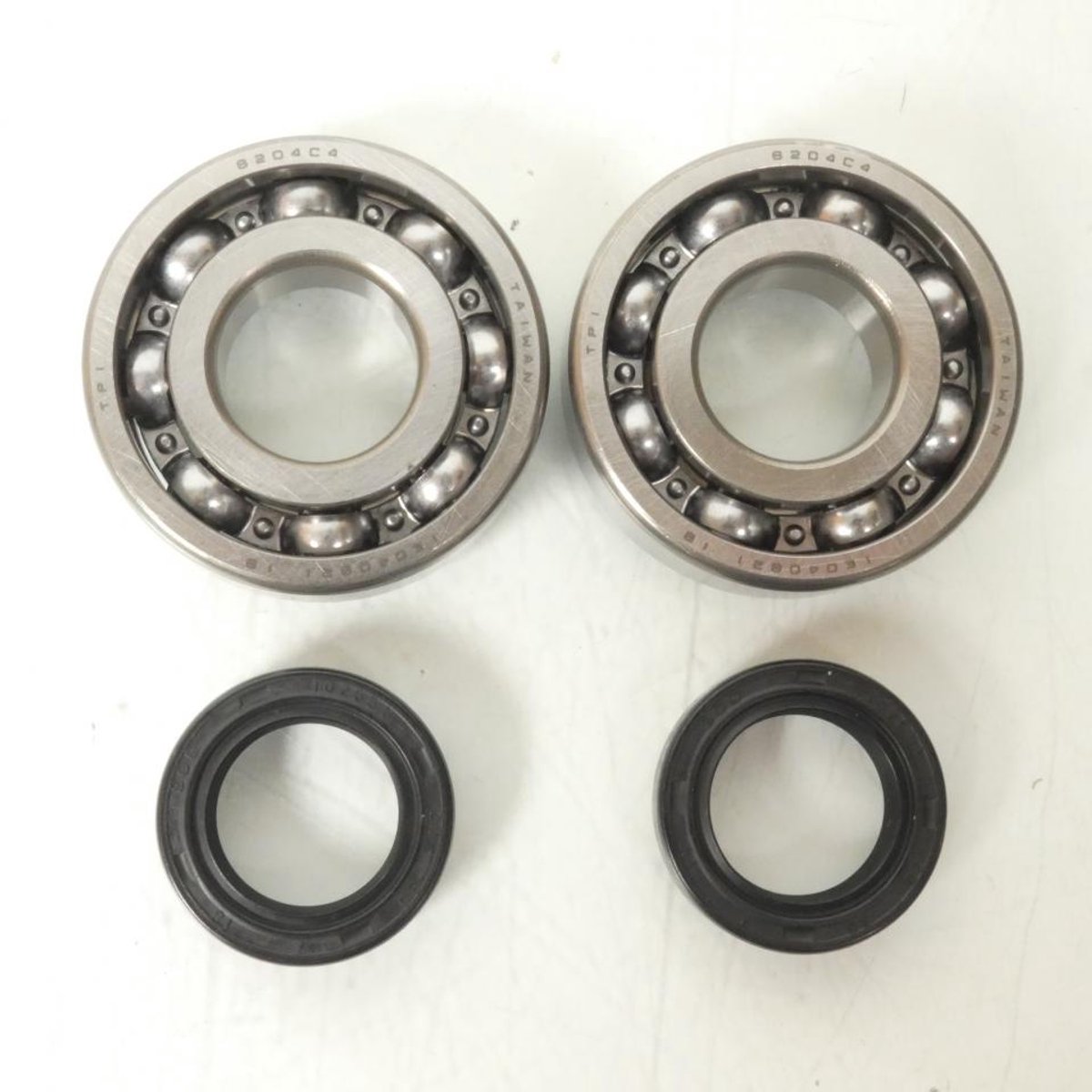 Roulement ou joint spi moteur TPI pour Scooter Peugeot 50 Kisbee 2T 2013 à 2020 Neuf