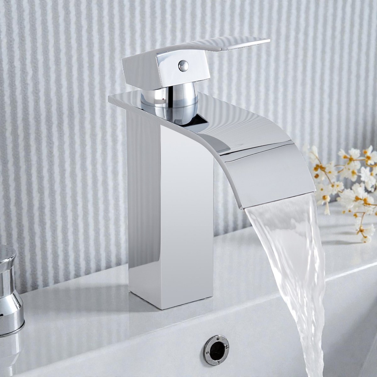 Auralum® Wastafelkraan - Badkamerkraan - Mengkraan - RVS - Warm en Koud - Watervalkraan - Waterbesparend - Eéngreeps Badkamer Kraan - Chroom