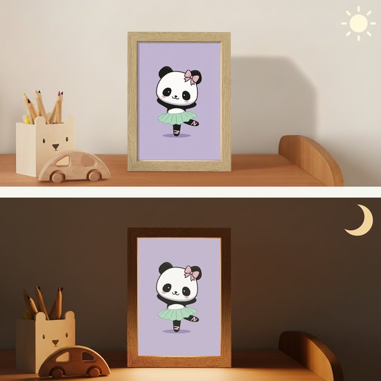 Nachtlampje 15x20 cm - Kinder lampje - Panda - Paars - Sierlijk - Kawaii - Tafellamp kinderkamer - Slaapkamer lamp - Bedlamp kinderen - Kinderlampje stopcontact - Wandlamp babykamer - Nachtlampjes van Merkloos — afbeelding 4