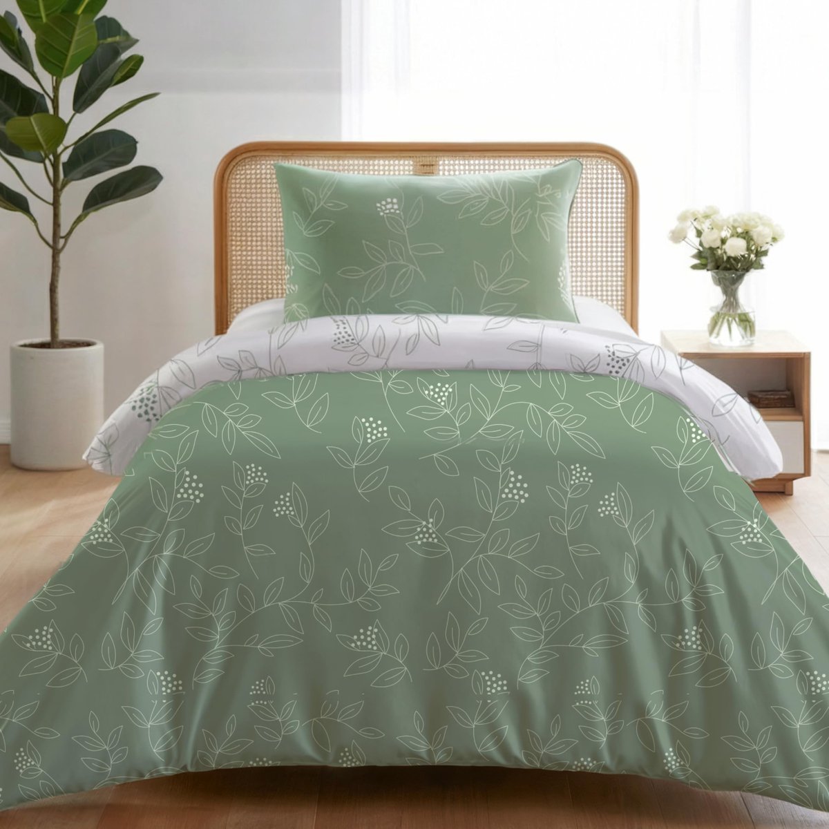 Unyqoos Luxe Beddengoedset met Bladerpatroon en Kussensloop van Microvezel groen