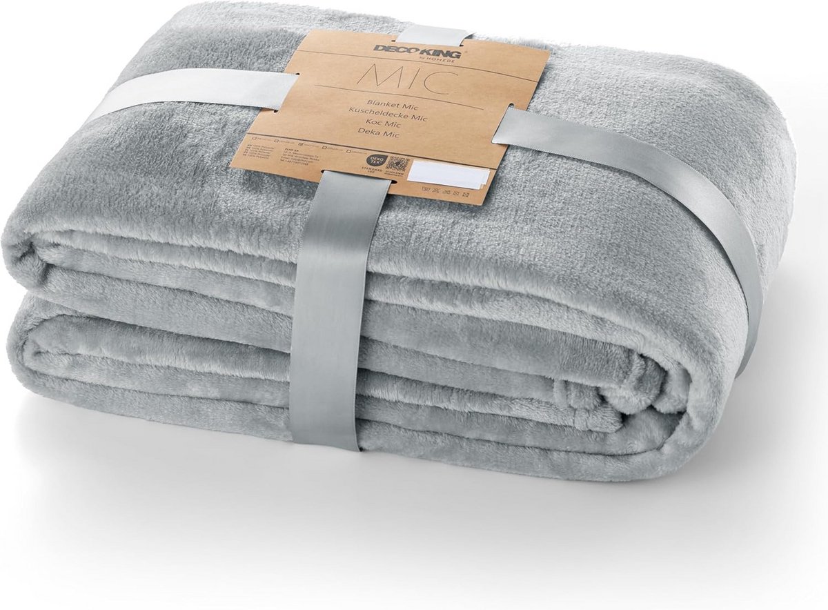 Knuffeldeken Mic - Zachte sprei - Gezelligheid op bank - Onderhoudsvriendelijk materiaal - 70 x 150 cm - Staalgrijs