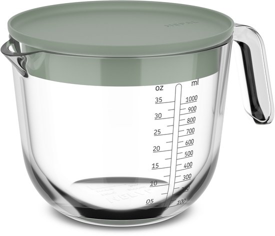 Verre doseur de 1 litre avec couvercle vert et graduations en ml et oz.