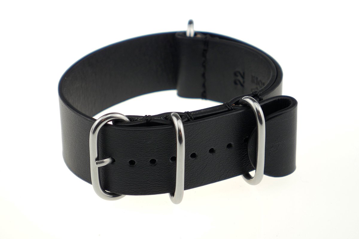 Nato Doortrekband Atlanta 22mm zwart