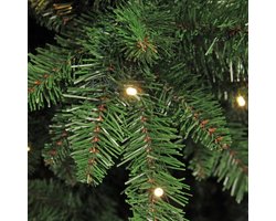 Triumph Tree Benton kunstkerstboom met led 176 warmwitte lampjes maat in cm: 185 x 104 groen - GROEN