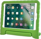 Tablet hoes voor Apple iPad 9.7 (2017/2018) - Kinderhoes met handvat - Schokbestendige Kids cover - Groen
