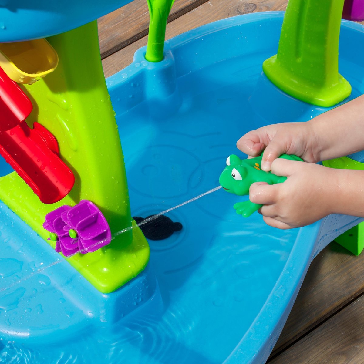 Step2 Rain Showers Splash Pond Watertafel - Met 13-delig accessoireset - Waterspeelgoed voor kind - Activiteitentafel met water voor de tuin / buiten — afbeelding 6