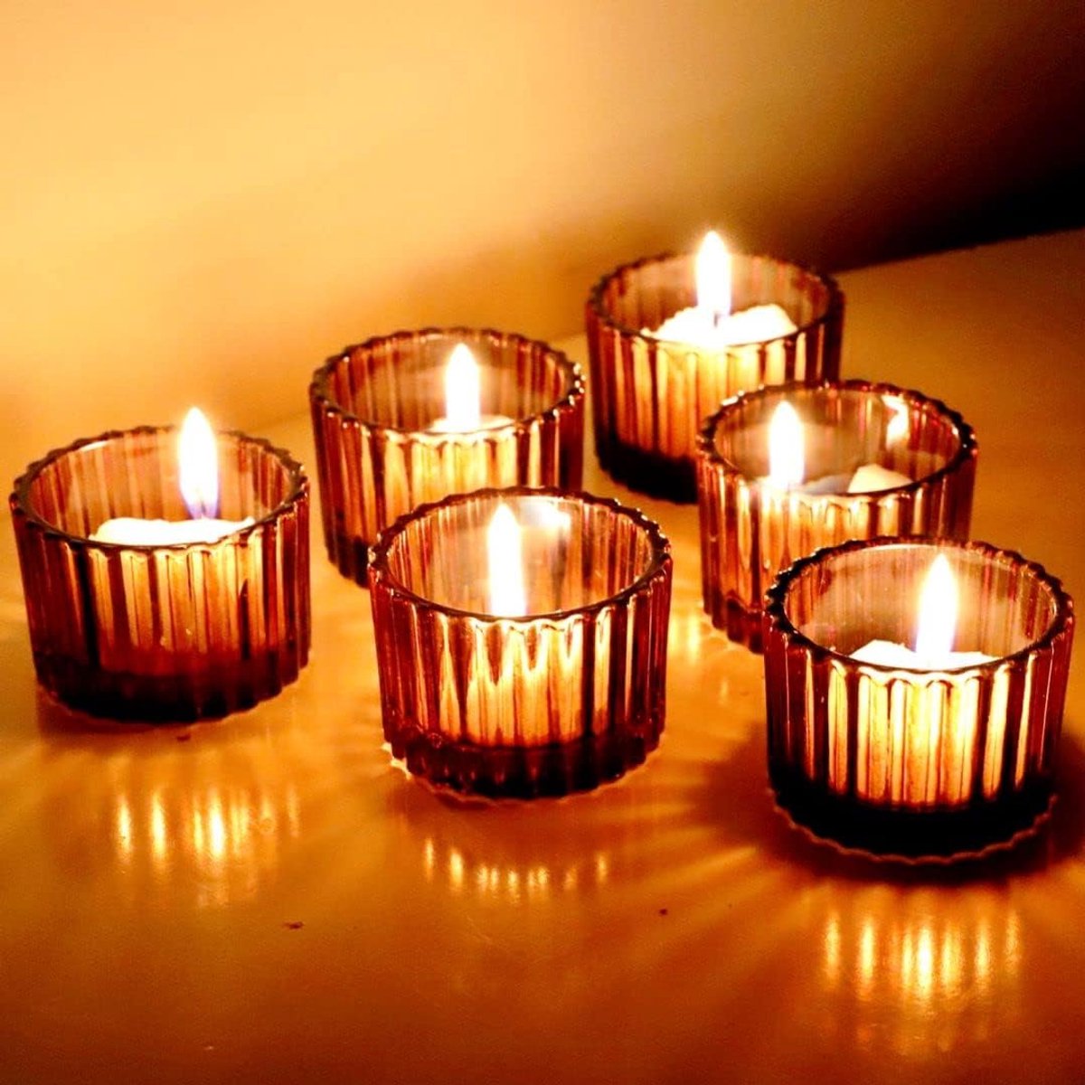 Decoratieve Kandelaars - Theelichthouders Glas - Sfeer Creëren - Set van 24 stuks - 5 x 36 cm - Bruin