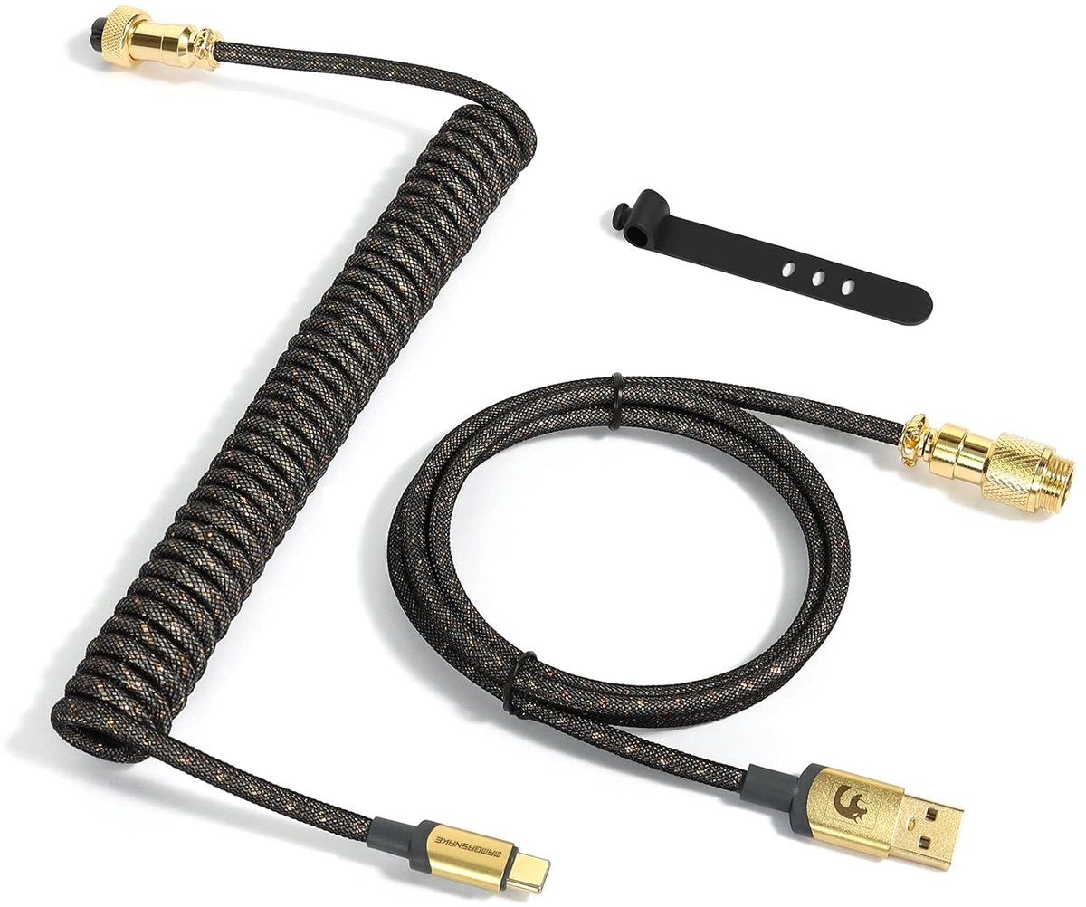 Opgerolde USB-C kabel voor gaming toetsenbord - nylon gevlochten met metalen aviator connector, 8 Khz, dubbele mouwen